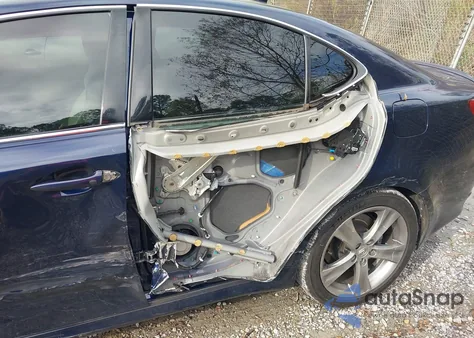 2011 Lexus Is 350 z USA, uszkodzony, nr VIN JTHBE5C27B5025745